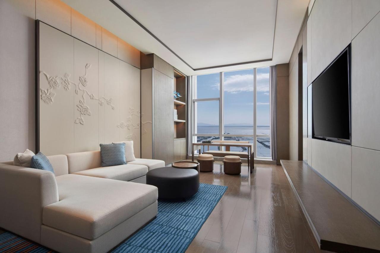 Courtyard By Marriott Wenzhou Yueqing Hotel Bagian luar foto