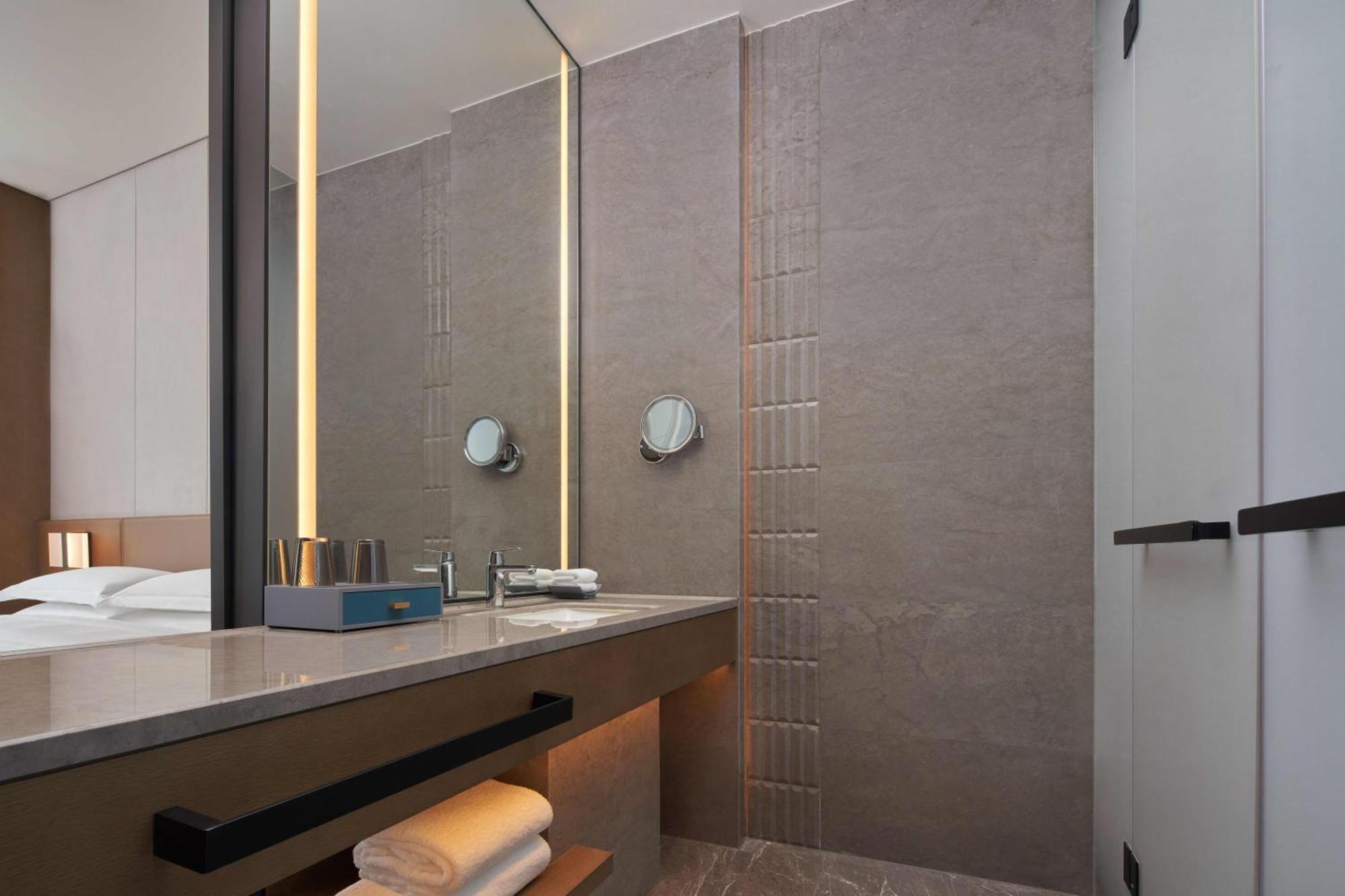 Courtyard By Marriott Wenzhou Yueqing Hotel Bagian luar foto